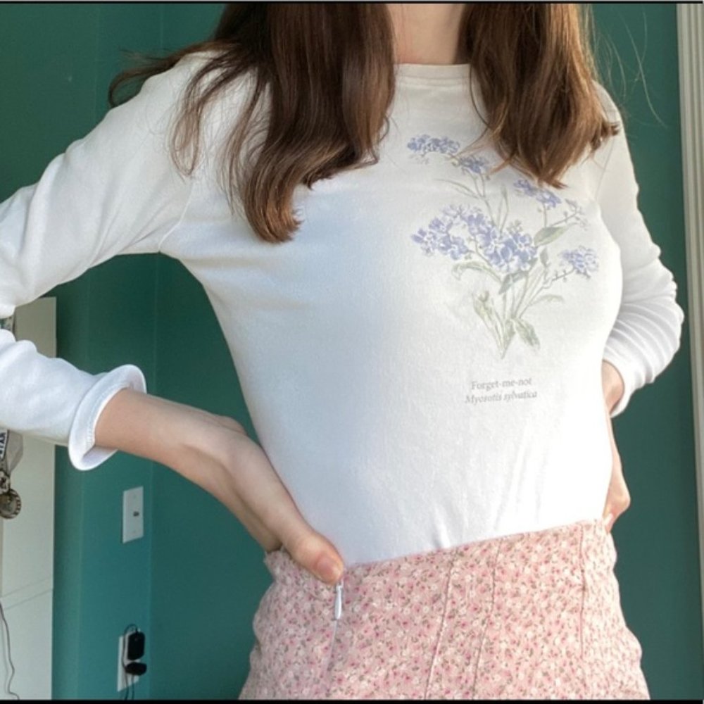 RARE forget me not long sleeve